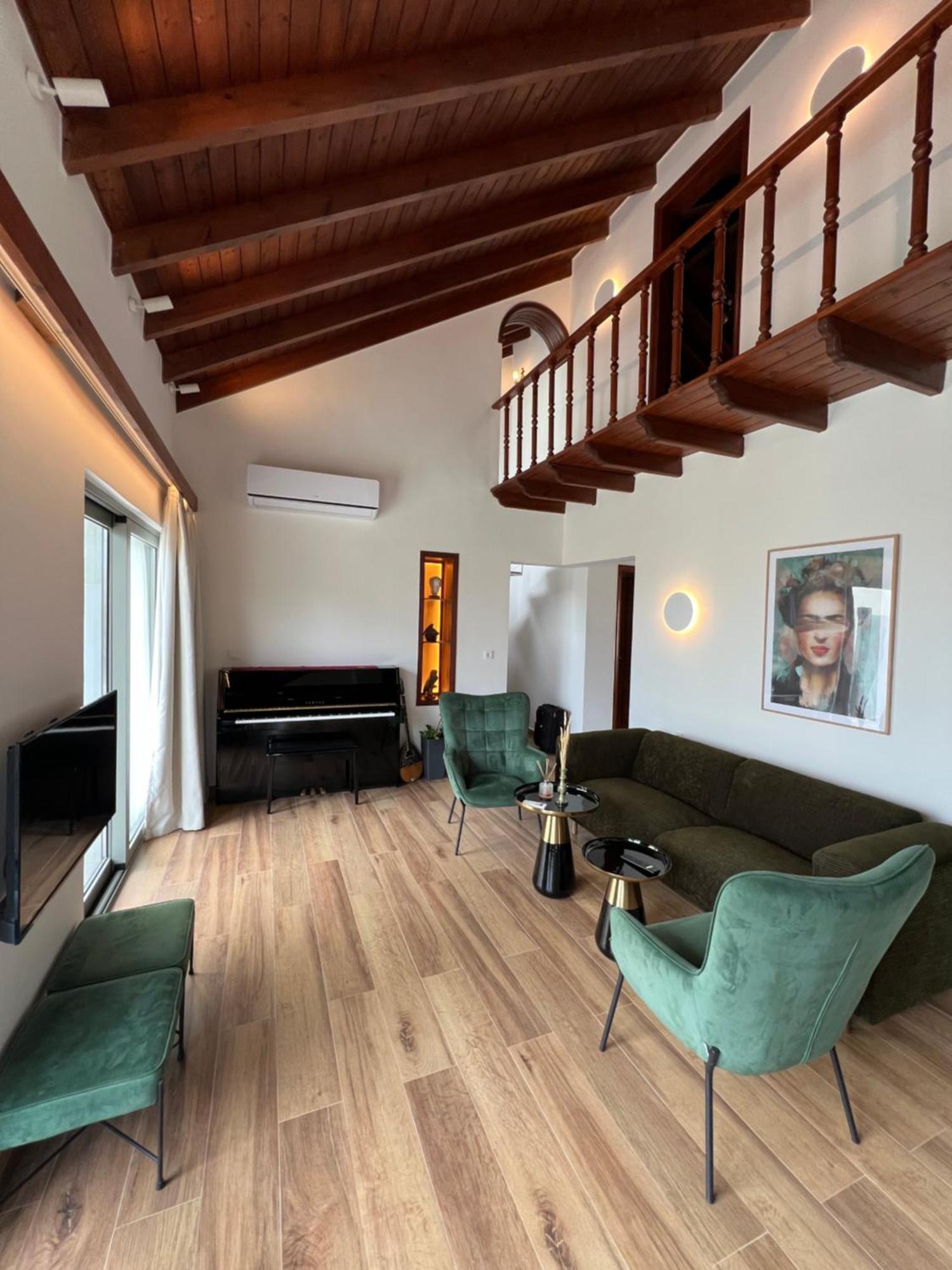 Chania Living Stories Villa With Piano المظهر الخارجي الصورة
